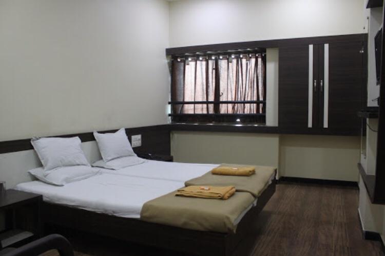 Hotel Vikas Palace Solapur Luaran gambar