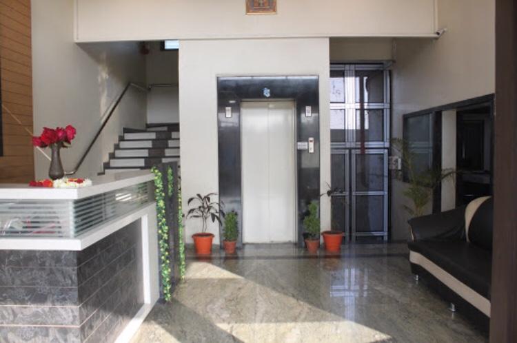 Hotel Vikas Palace Solapur Luaran gambar
